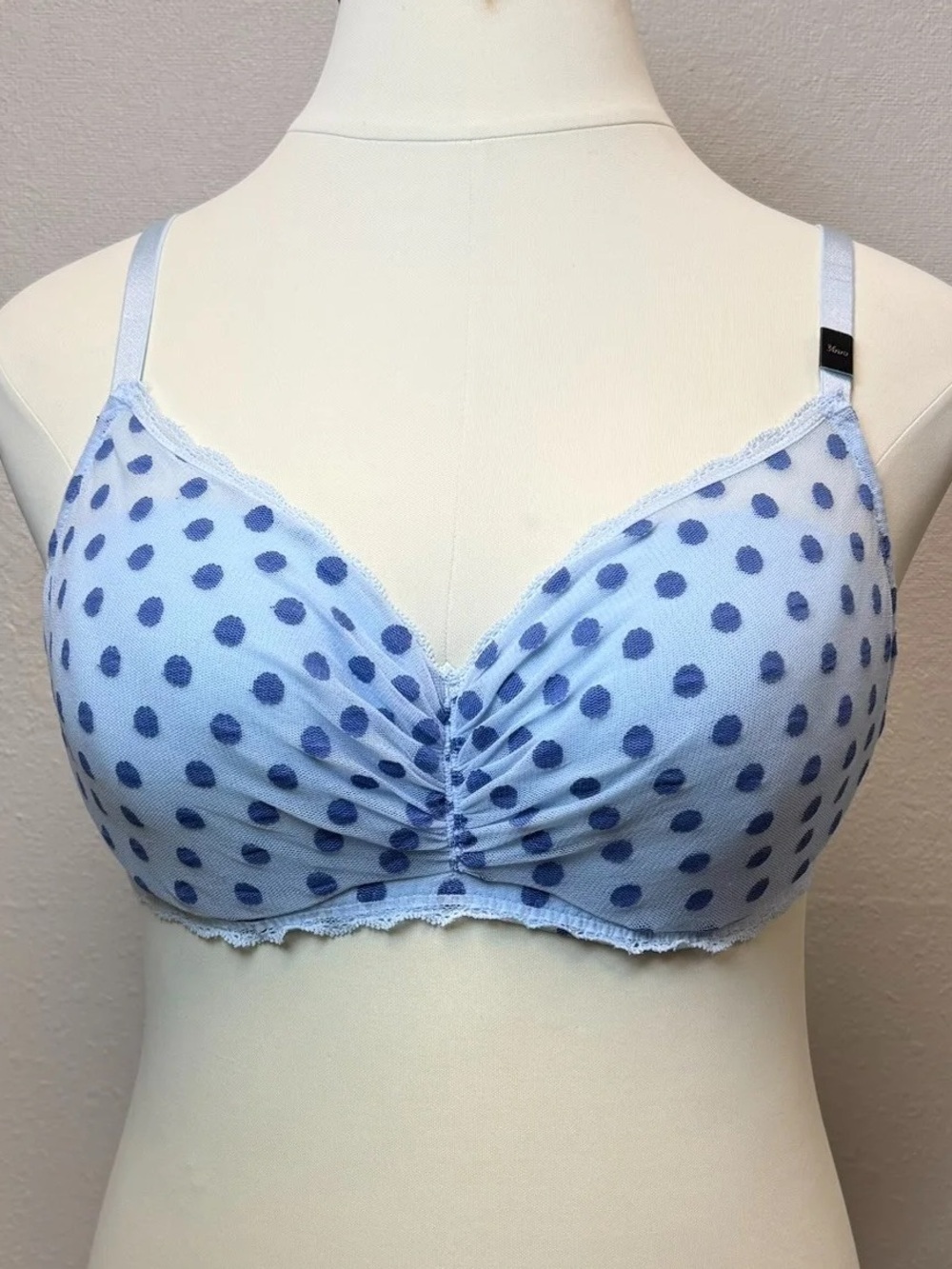 Victoria's Secret Blue Polka Dot Lined Demi Bra - New! - Size 36DD